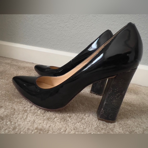 Cole Haan collaboration with Nike Air pumps - Picture 10 of 14